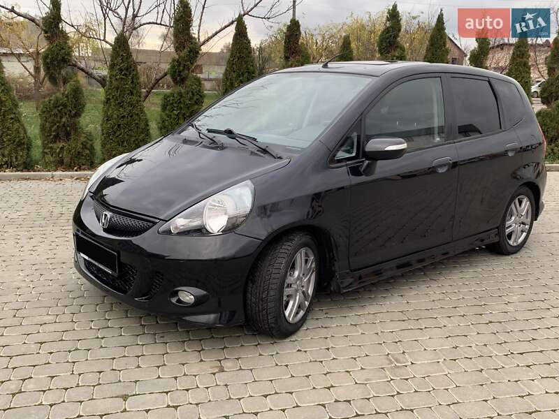 Хетчбек Honda Jazz 2007 в Іллінцях