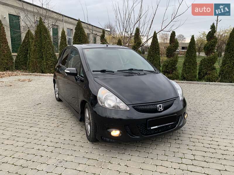 Хетчбек Honda Jazz 2007 в Іллінцях