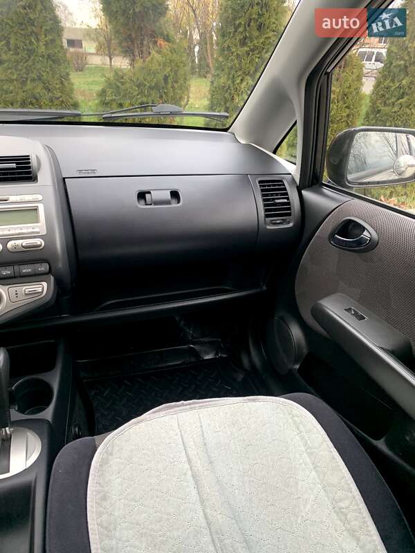 Хетчбек Honda Jazz 2007 в Іллінцях