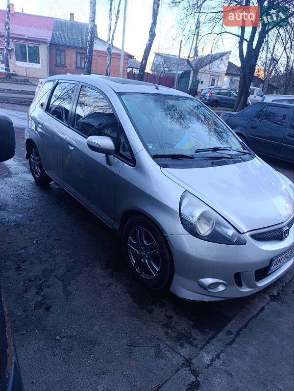 Хетчбек Honda Jazz 2008 в Житомирі