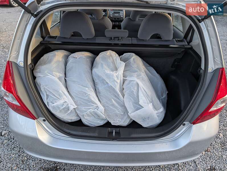 Хетчбек Honda Jazz 2004 в Рівному