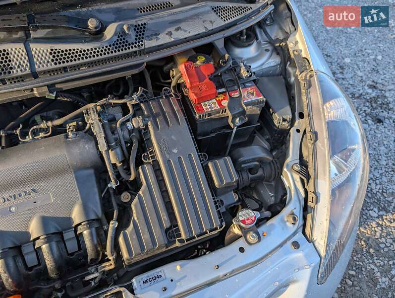 Хетчбек Honda Jazz 2004 в Рівному