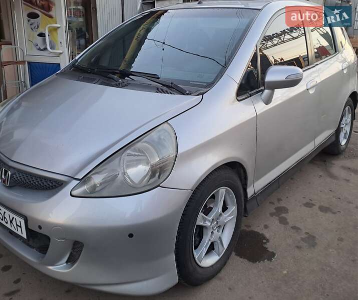 Хэтчбек Honda Jazz 2007 в Черновцах фото Хэтчбек Honda Jazz 2007 в Черновцах