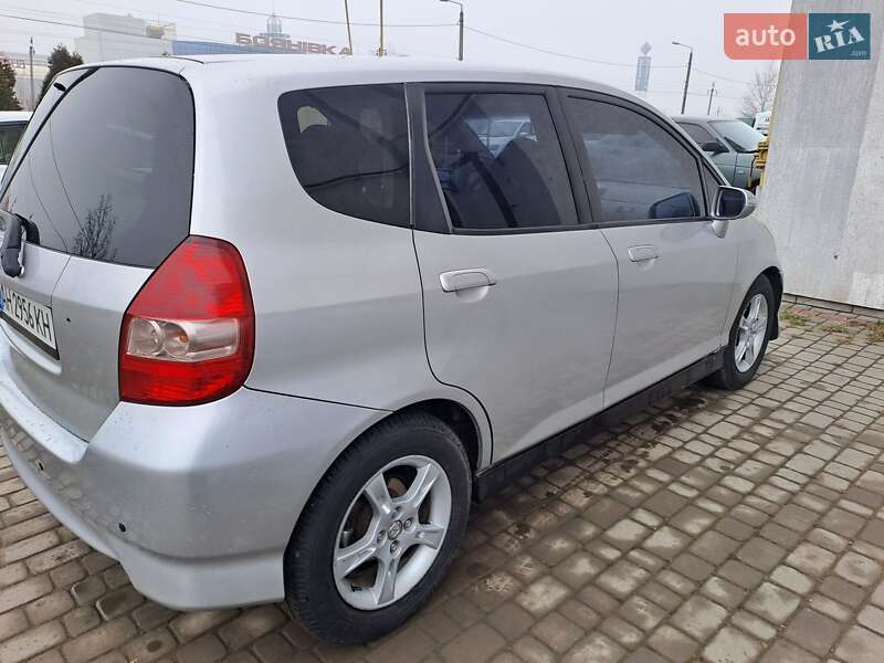 Хэтчбек Honda Jazz 2007 в Черновцах фото 3 Хэтчбек Honda Jazz 2007 в Черновцах