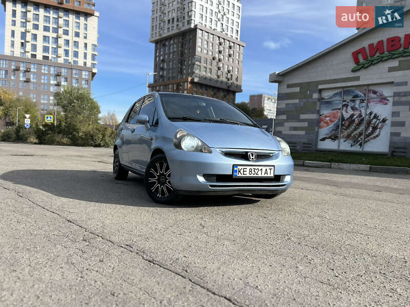 Хетчбек Honda Jazz 2002 в Дніпрі