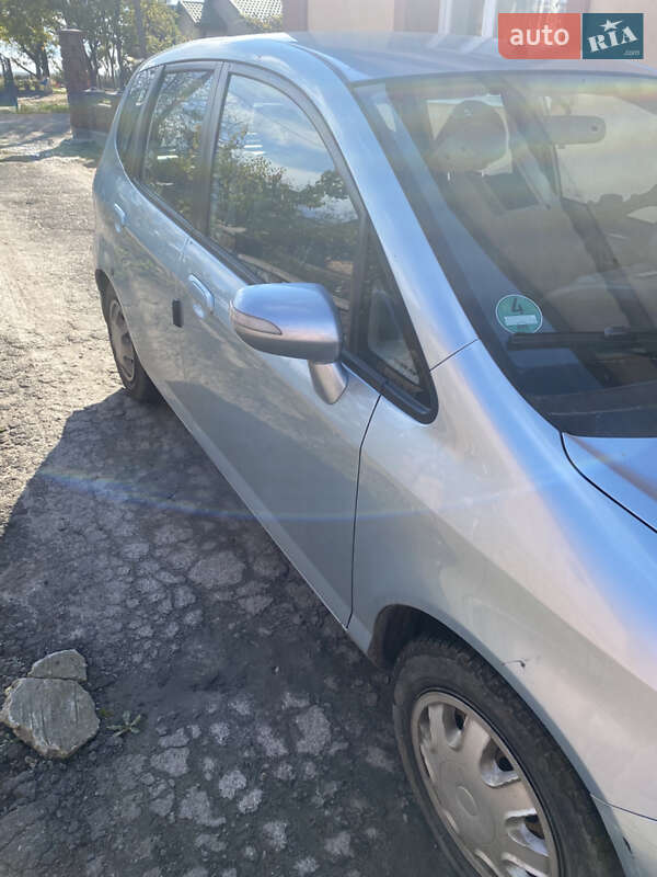 Хетчбек Honda Jazz 2006 в Білій Криниці фото 3 Хетчбек Honda Jazz 2006 в Білій Криниці