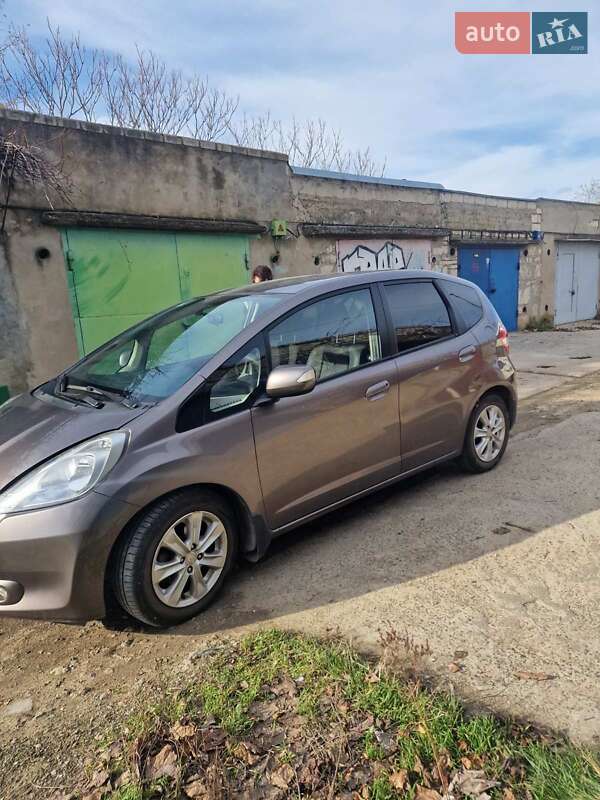 Хетчбек Honda Jazz 2012 в Білгороді-Дністровському