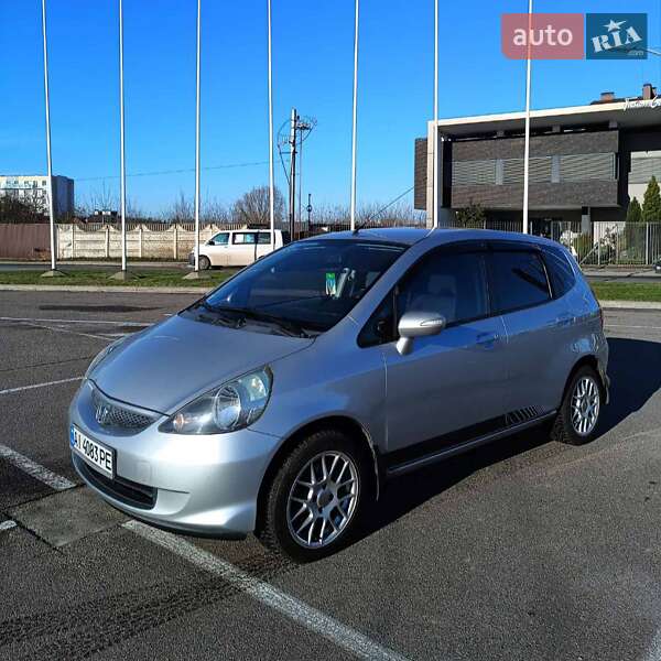 Хэтчбек Honda Jazz 2005 в Киеве фото Хэтчбек Honda Jazz 2005 в Киеве