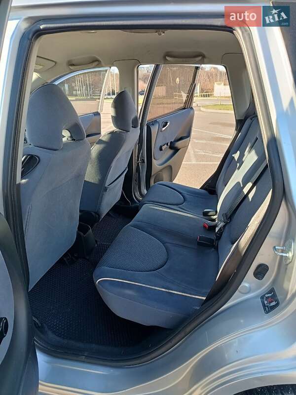 Хэтчбек Honda Jazz 2005 в Киеве фото 9 Хэтчбек Honda Jazz 2005 в Киеве