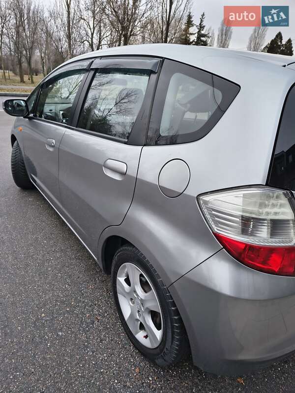 Хэтчбек Honda Jazz 2009 в Горишних Плавнях фото 9 Хэтчбек Honda Jazz 2009 в Горишних Плавнях