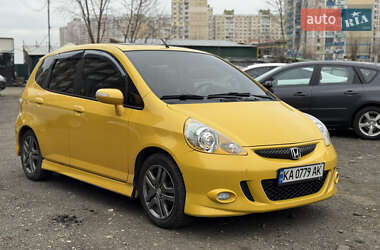 Хэтчбек Honda Jazz 2005 в Киеве