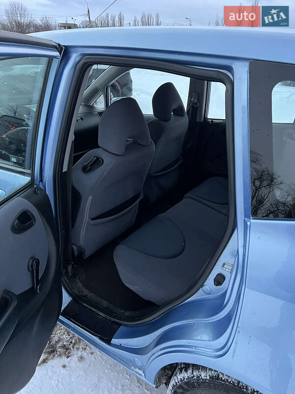 Хетчбек Honda Jazz 2002 в Черкасах фото 17 Хетчбек Honda Jazz 2002 в Черкасах