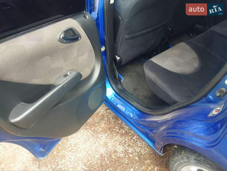 Хетчбек Honda Jazz 2005 в Іванові