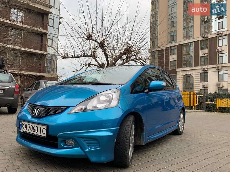 Хэтчбек Honda Jazz 2009 в Одессе