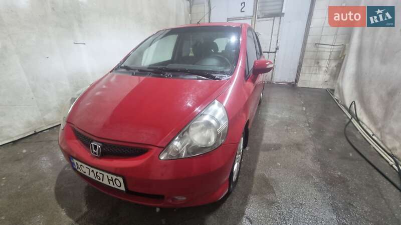 Хэтчбек Honda Jazz 2006 в Киеве