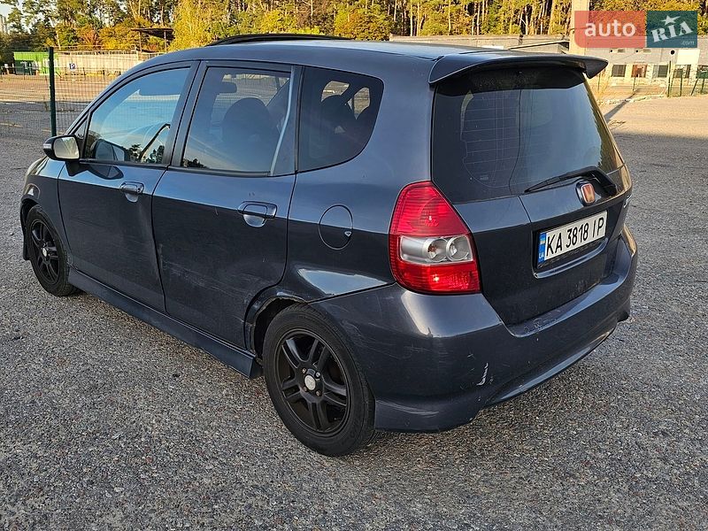 2007 Honda Jazz, VIN JHMGD18907S217101:plate — фото 1 (autoria)