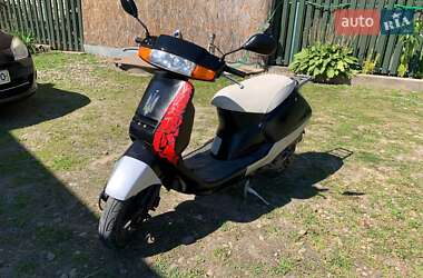 Скутер Honda Lead 100 2003 в Стрию