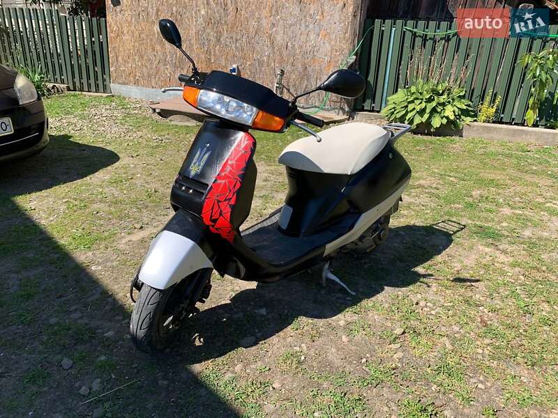 Скутер Honda Lead 100 2003 в 
