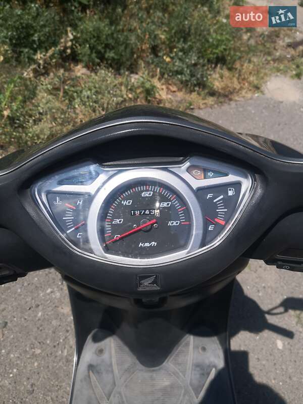 Макси-скутер Honda Lead 110 JF-19 2010 в Николаеве