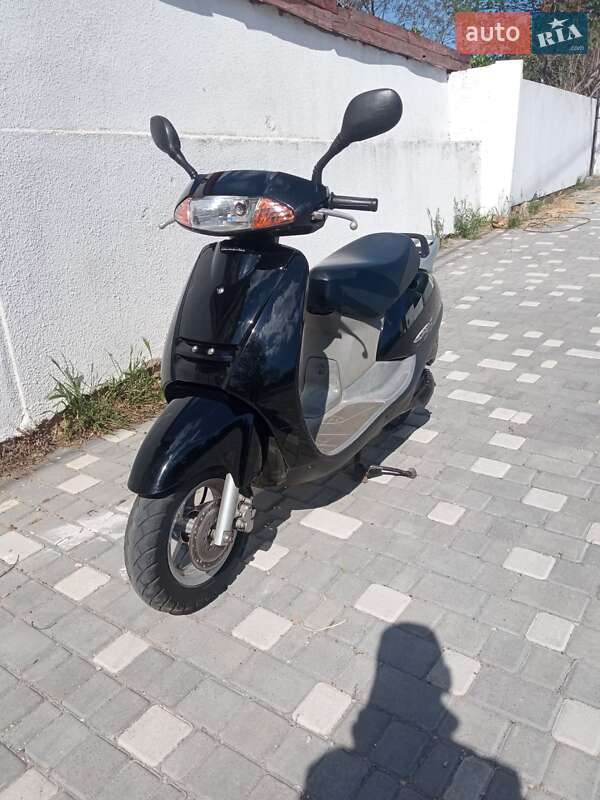 Скутер Honda Lead 50 AF 48 2003 в Белгороде-Днестровском фото 3 Скутер Honda Lead 50 AF 48 2003 в Белгороде-Днестровском