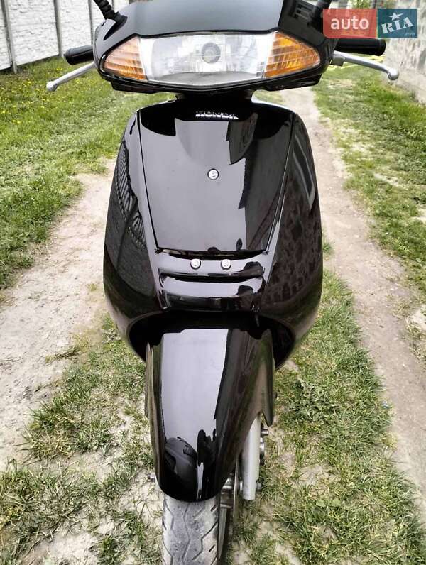 Грузовые мотороллеры, мотоциклы, скутеры, мопеды Honda Lead 50 AF 48 2003 в Лопатине фото Грузовые мотороллеры, мотоциклы, скутеры, мопеды Honda Lead 50 AF 48 2003 в Лопатине