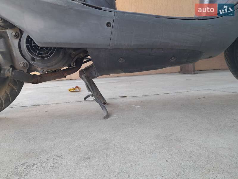 Скутер Honda Lead 50 AF 48 1998 в Одесі