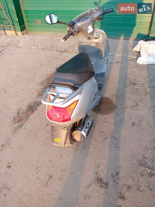 Грузовые мотороллеры, мотоциклы, скутеры, мопеды Honda Lead 50 AF 48 2003 в Никополе
