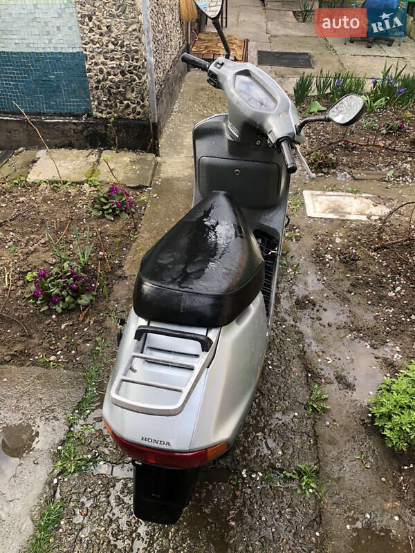 Мопеди Honda Lead 50 AF 48 1998 в Вінниці фото 3 Мопеди Honda Lead 50 AF 48 1998 в Вінниці