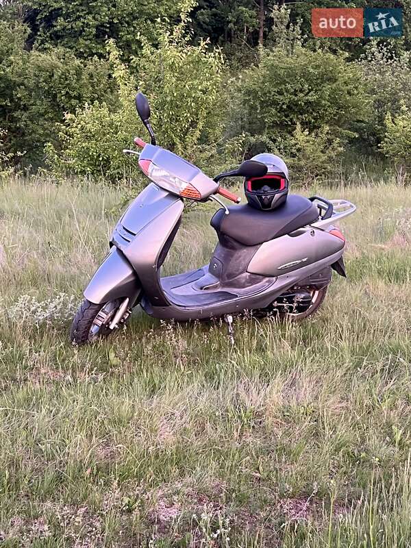 Скутер Honda Lead 50 AF 48 1998 в Тростянце