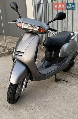 Мопеды Honda Lead 50 AF 48 2000 в Умани