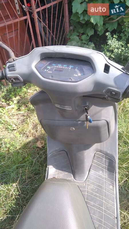 Скутер Honda Lead 90 1995 в Крыжополе