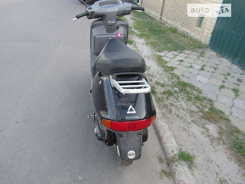 Максі-скутер Honda Lead 90 1999 в Сумах