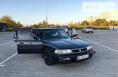 Седан Honda Legend 1991 в Дрогобыче