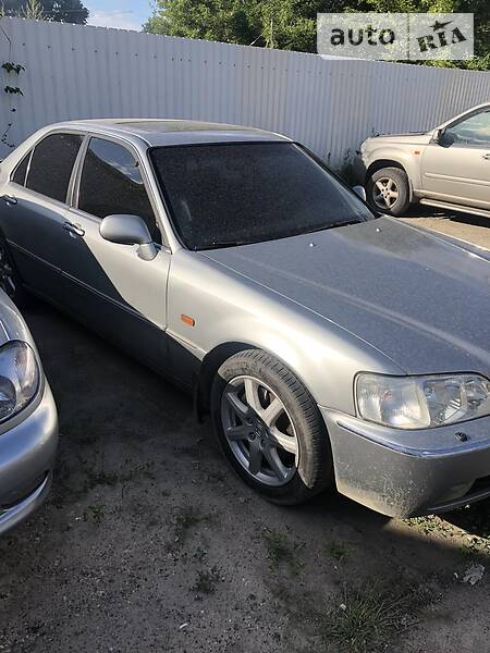 Седан Honda Legend 2000 в Полтаве