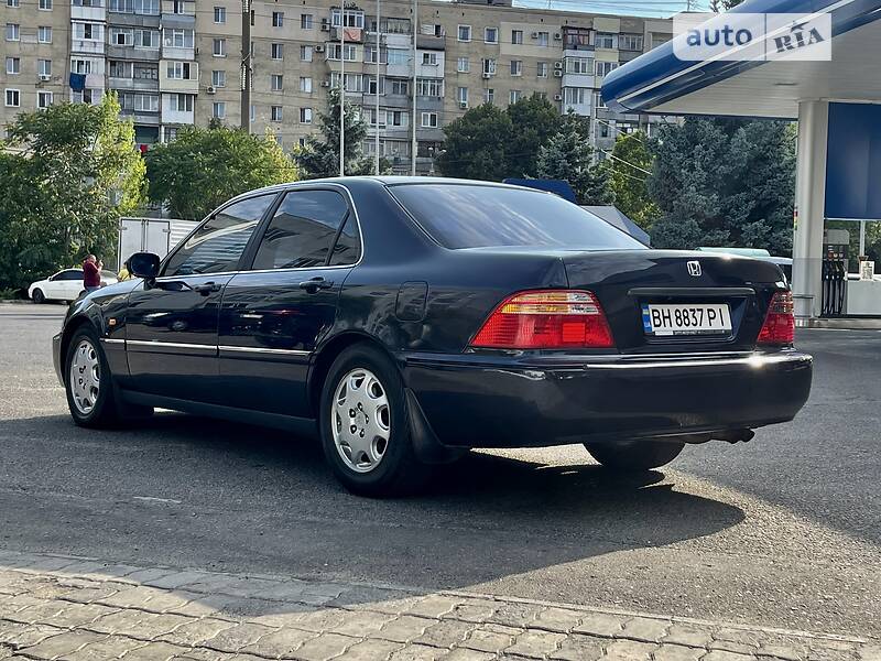 Седан Honda Legend 1999 в Одессе