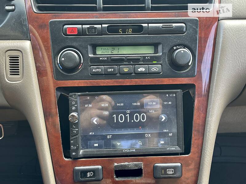 Седан Honda Legend 1999 в Одессе