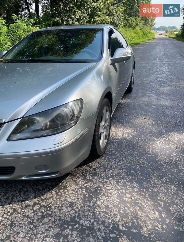 Седан Honda Legend 2006 в Калиновке
