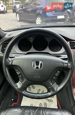 Седан Honda Legend 2003 в  фото 12 Седан Honda Legend 2003 в