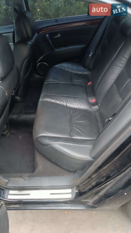 Седан Honda Legend 2006 в Ірпені