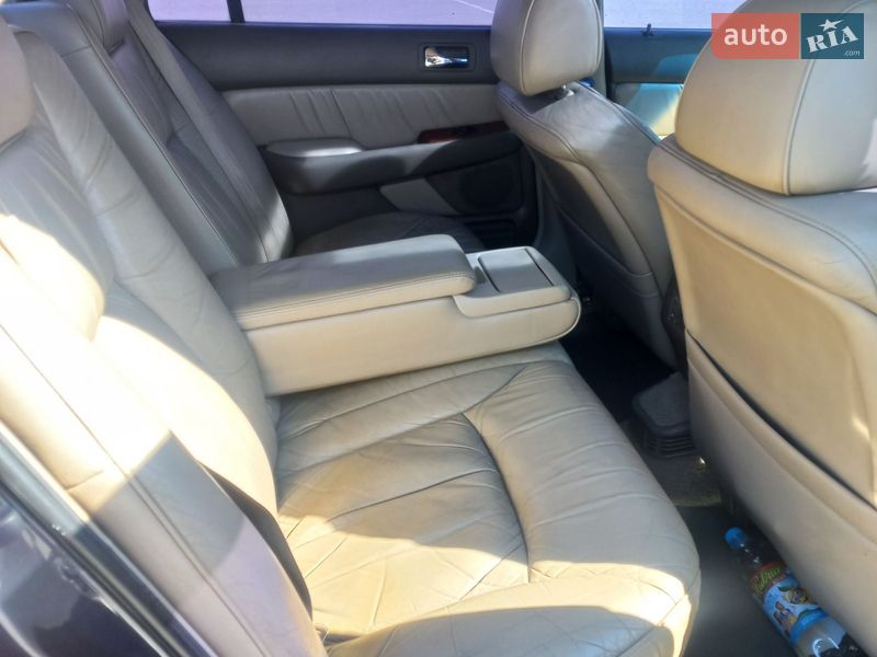 Седан Honda Legend 2000 в Львове
