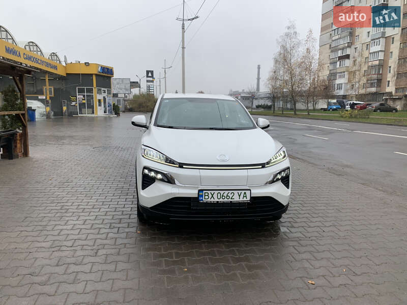 Внедорожник / Кроссовер Honda M-NV 2022 в Хмельницком