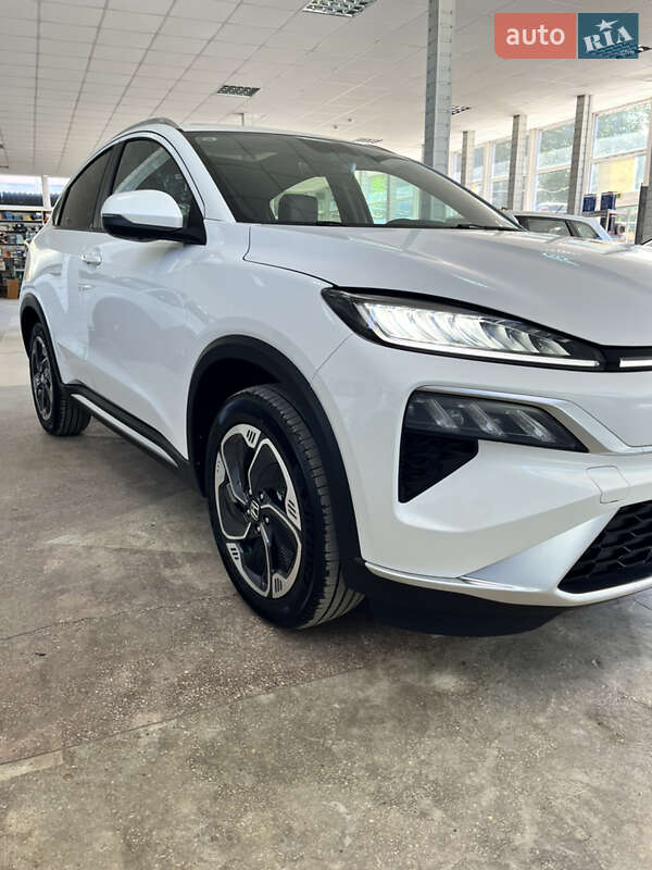 Позашляховик / Кросовер Honda M-NV 2023 в Тернополі