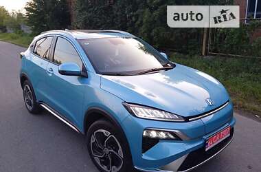 Позашляховик / Кросовер Honda M-NV 2023 в Чернівцях