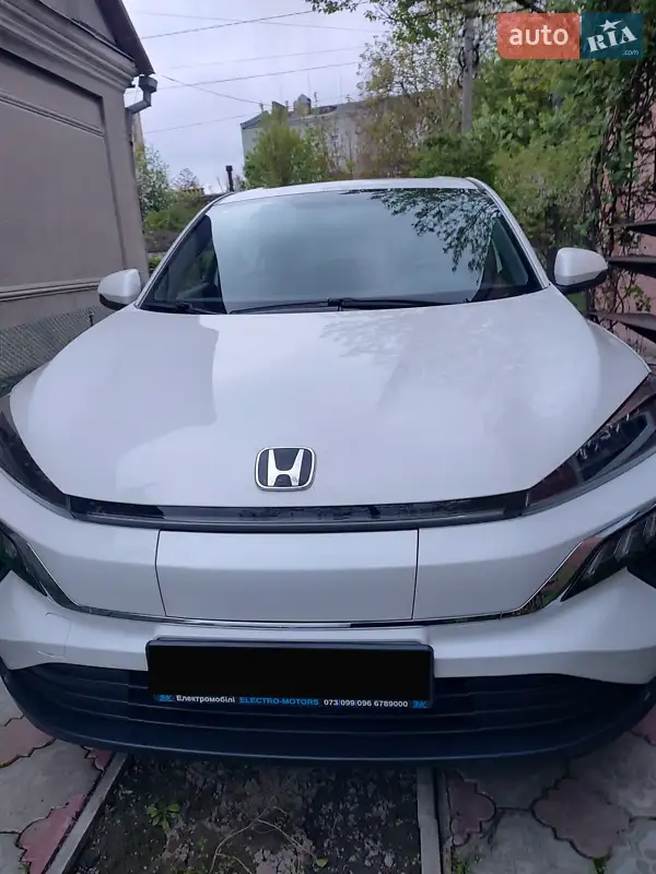 Honda M-NV