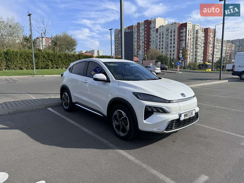 Внедорожник / Кроссовер Honda M-NV 2023 в 