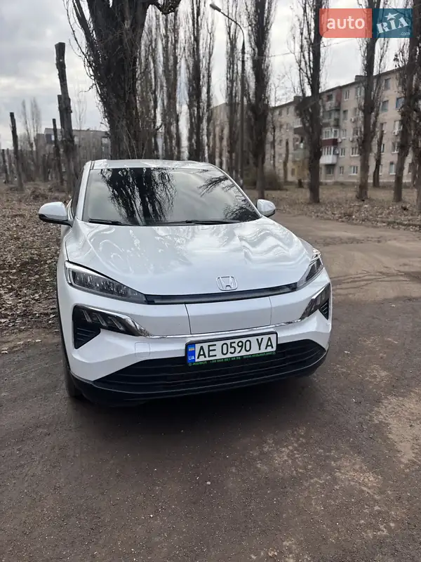 Honda M-NV