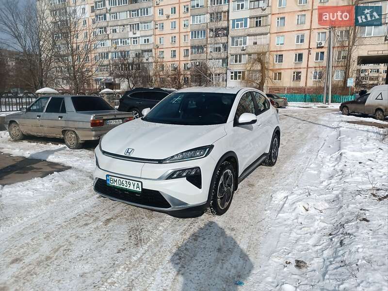 Внедорожник / Кроссовер Honda M-NV 2023 в Каменец-Подольском