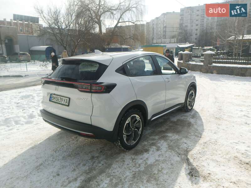 Внедорожник / Кроссовер Honda M-NV 2023 в Каменец-Подольском