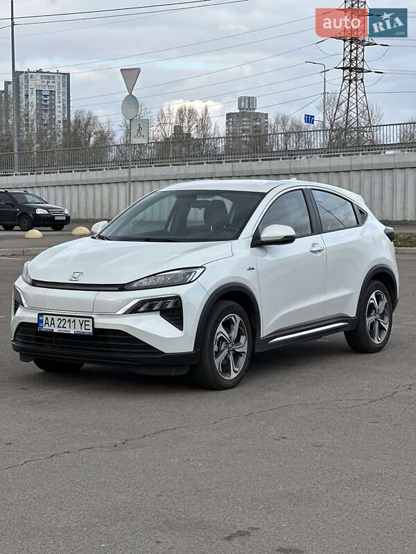 Honda M-NV 2022