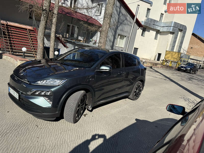 Позашляховик / Кросовер Honda M-NV 2022 в Тернополі